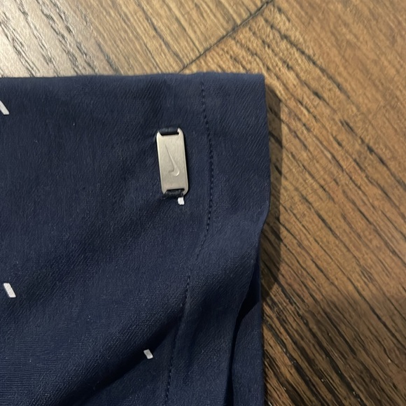 Nike golf shirt - Picture 3 of 4